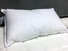 Подушка пуховая Dorelan LEEV